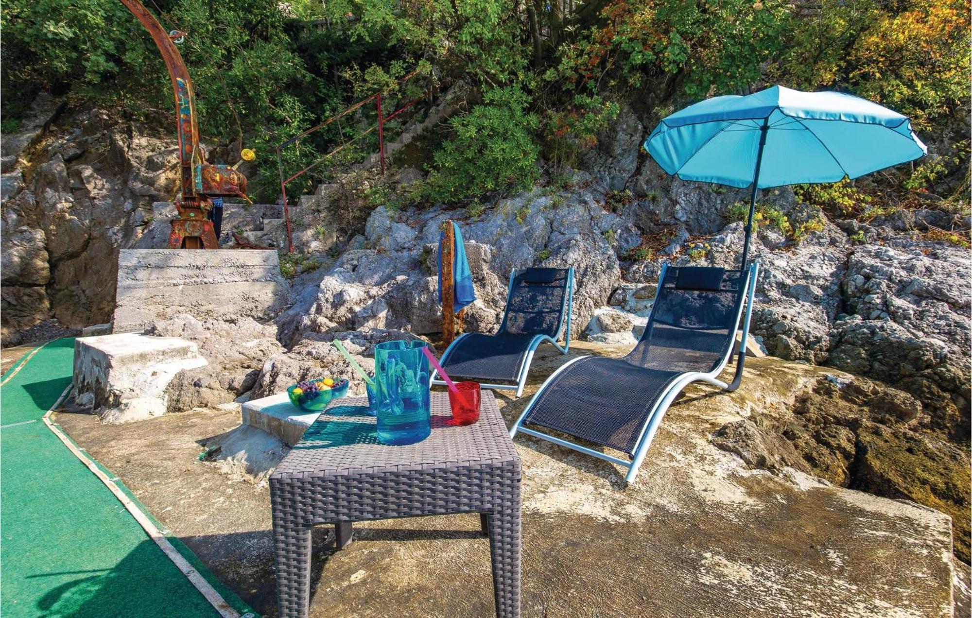 Lovely Apartment In Rijeka With House Sea View Bagian luar foto