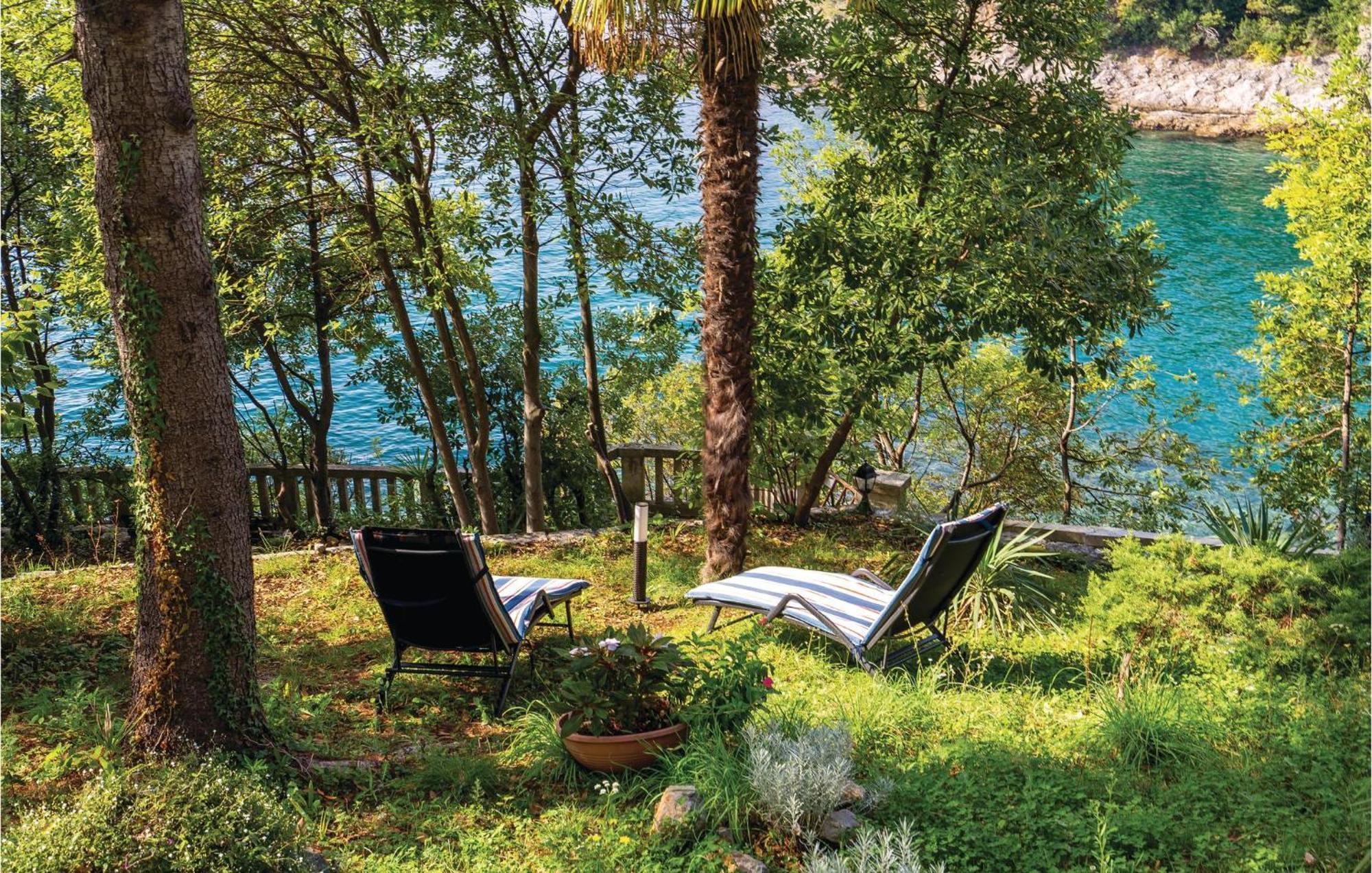Lovely Apartment In Rijeka With House Sea View Bagian luar foto